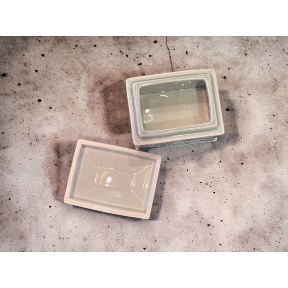 Vintage Lotus Flower Ceramic Gray Green Treasure Box Memory Box Jewelry Box - Picture 7 of 10